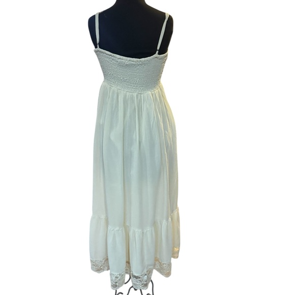 Charlie Paige Cottagecore Boho Maxi Dress Smocked Ivory Dress L / XL Romantic - Picture 4 of 7